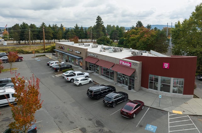 Auburn Retail Center