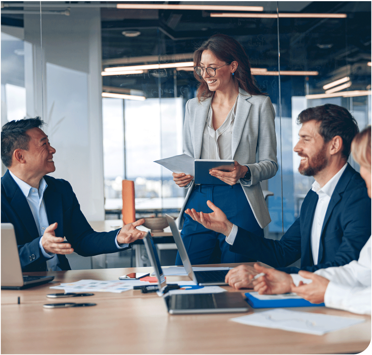 Retail Experts at your service Retail Experts at your service